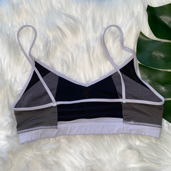 Alo Sports bra - Picture 3 of 4